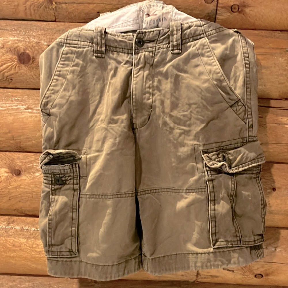 Hollister Californian Men’s Cargo Shorts